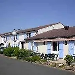 Green Hotels Poitiers Hotell
