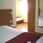 Green Hotels Poitiers Poitiers