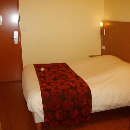 Hotell Brit Beaulieu 3*