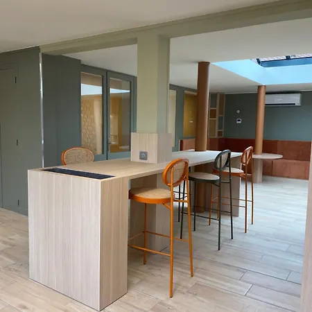 Green Hotels Poitiers Ξενοδοχείο