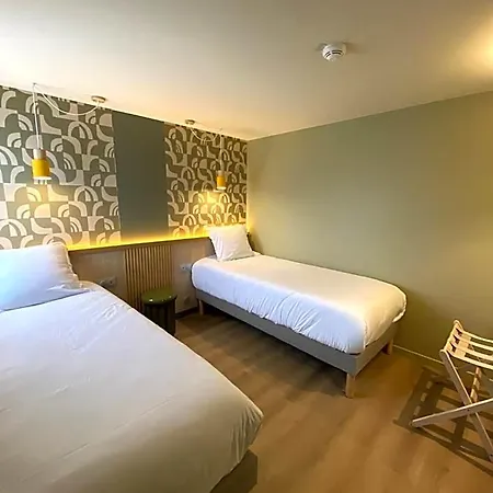 Brit Beaulieu Hotel 3*