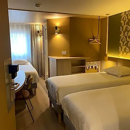 Brit Beaulieu Hotel 3*