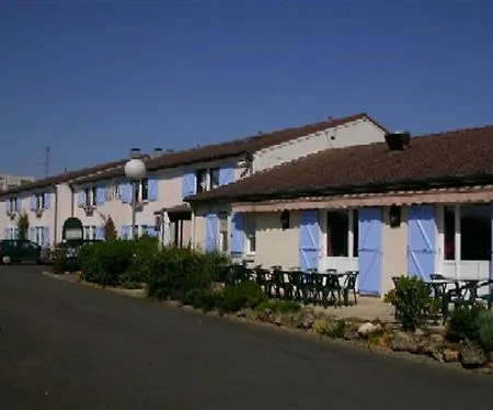 מלון Green Hotels Poitiers 3*