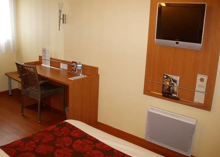 Green Hotels Poitiers Ξενοδοχείο