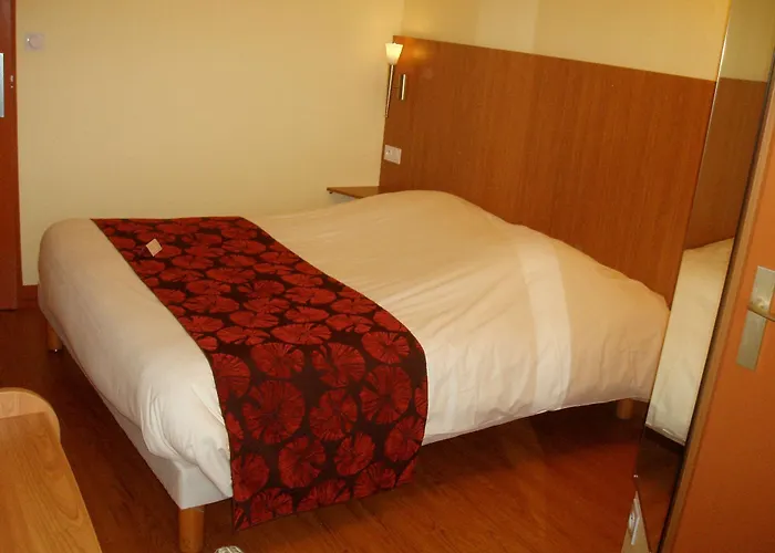 Green Hotels Poitiers Poitiers