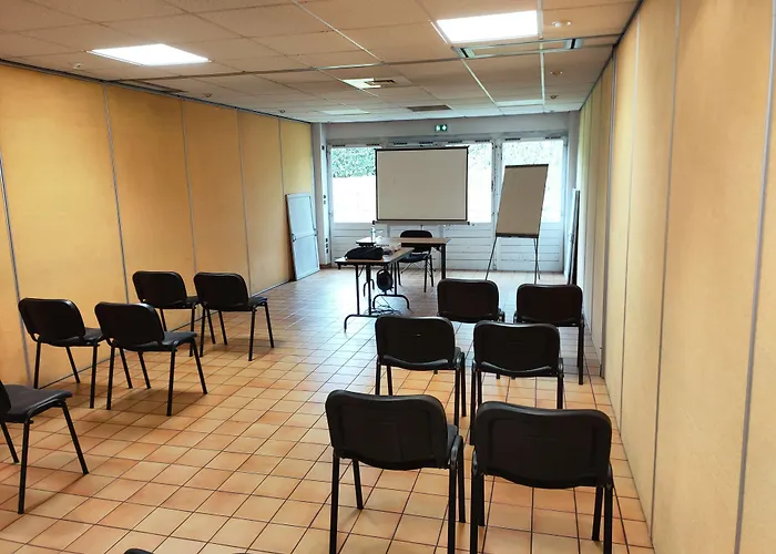Green Hotels Poitiers Ξενοδοχείο Πουατιέ