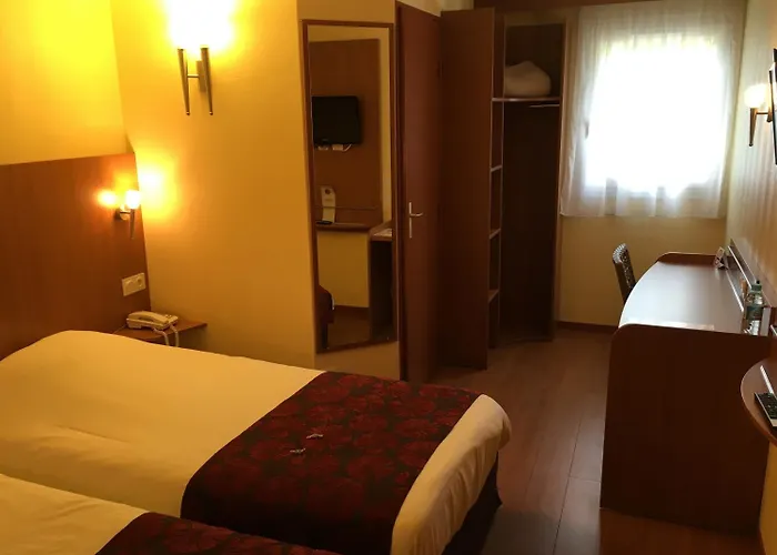 Hotel Green Hotels Poitiers 3*