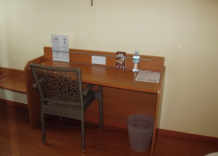 Green Hotels Poitiers Hotel