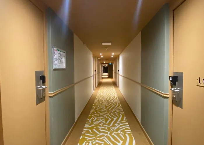 Green Hotels Poitiers Hotel 3*