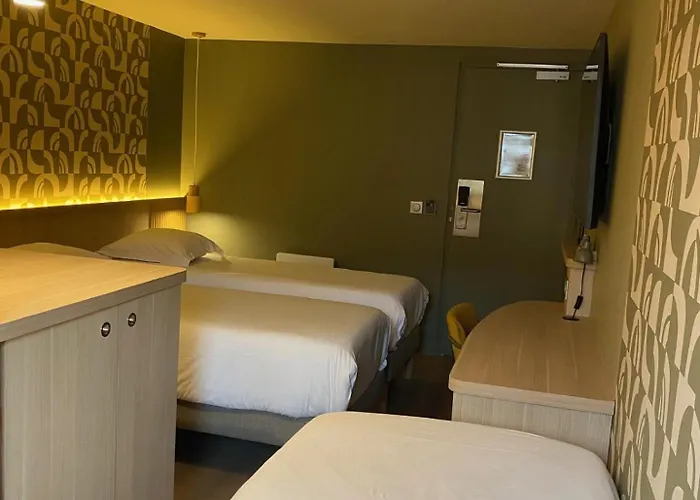 Green Hotels Poitiers Hotel 3*