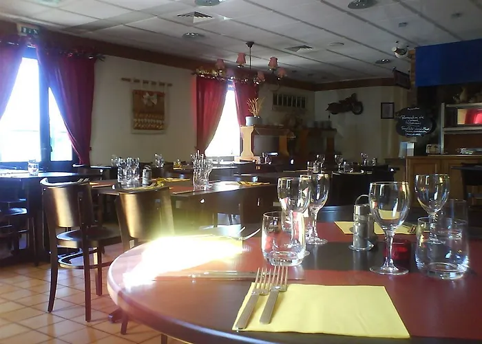 Green Hotels Poitiers Hotel